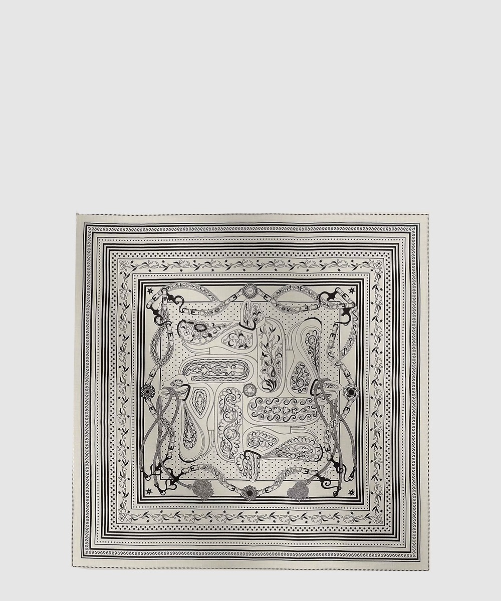 에르메스 Festival des Amazones Bandana 스카프 90