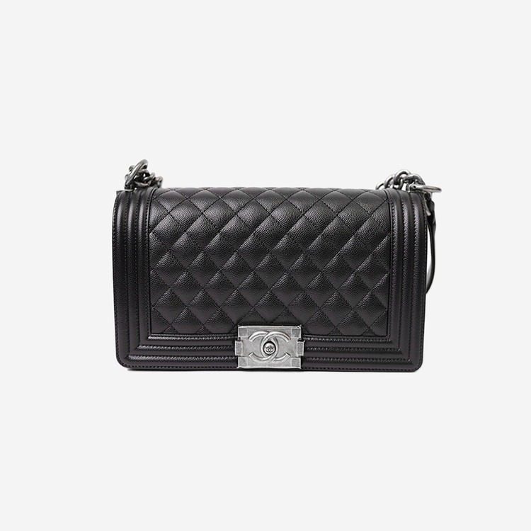 샤넬 보이백 미디움 캐비어 블랙 빈티지 