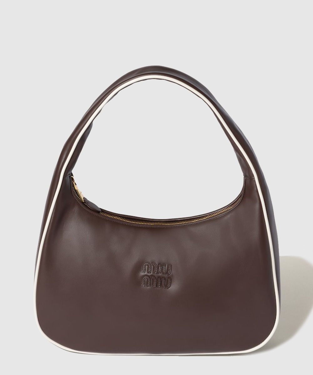 미우미우 완더 가죽백 5BC183