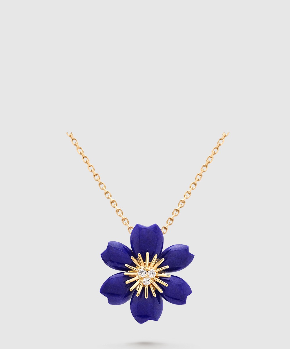 반클리프 로즈 드 노엘 펜던트 7T200