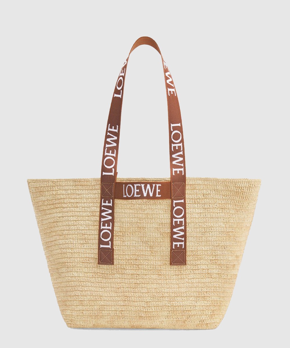 로에베 폴드 쇼퍼백 라피아