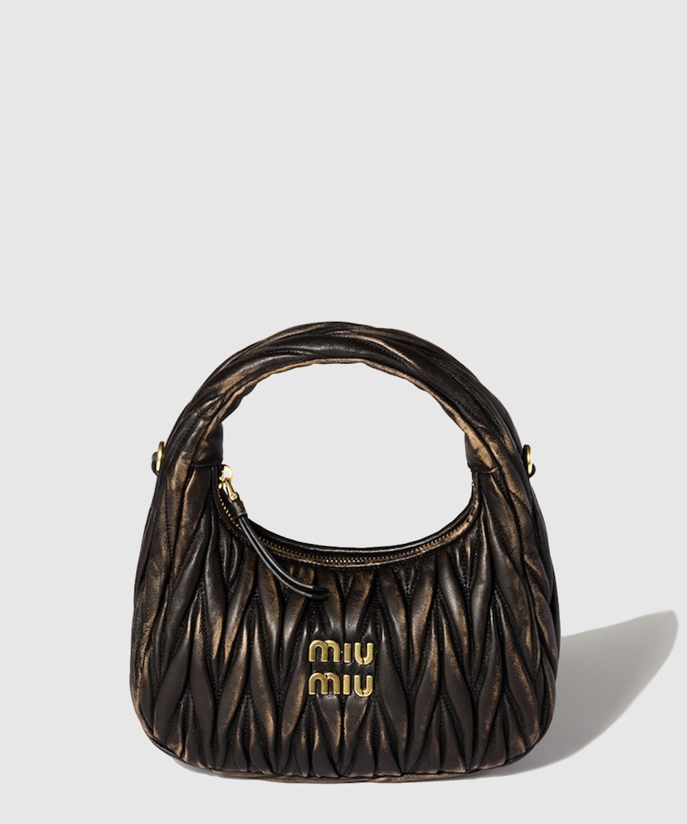 미우미우 완더 마테라쎄 나파 가죽백 5BC125