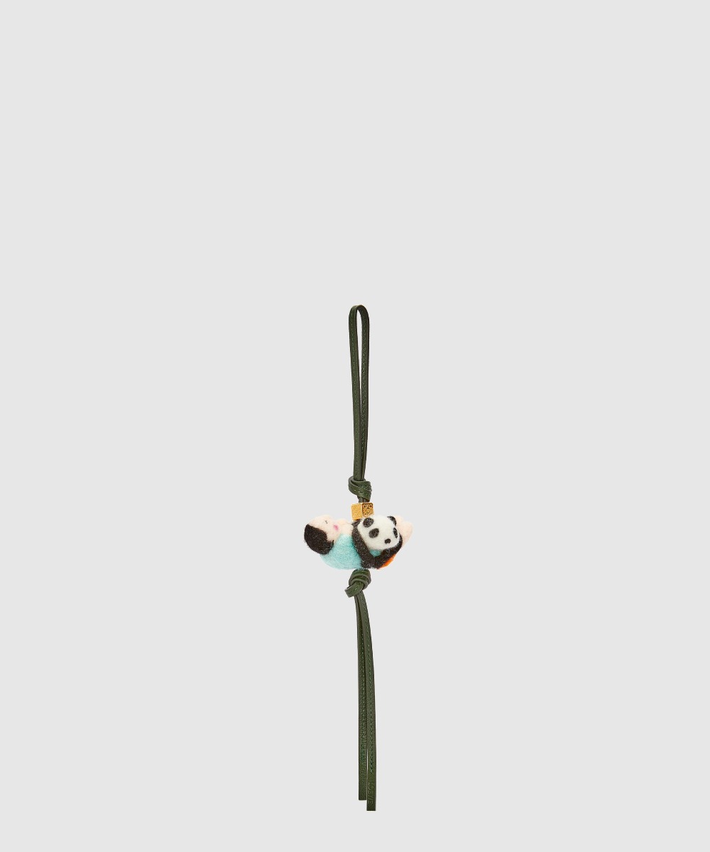 로에베 팬더와 키즈 참