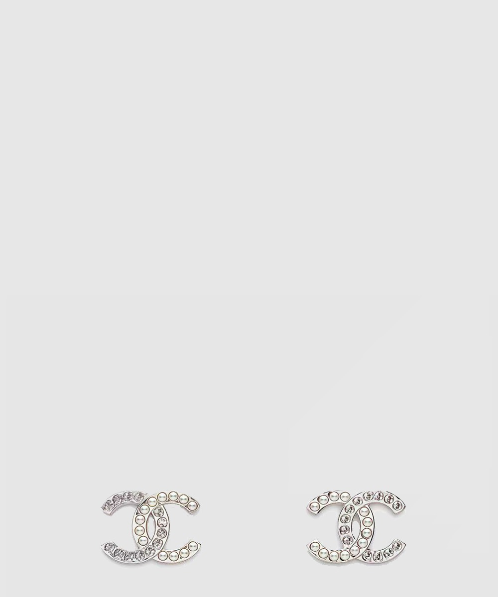 샤넬 스터드 이어링 ABE835