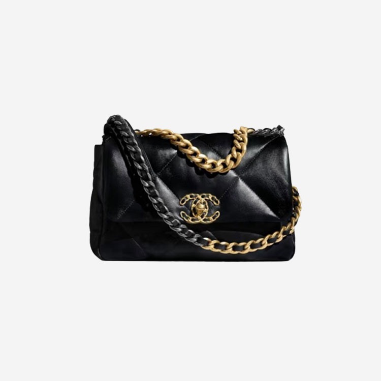 샤넬 19 플랩백 고트스킨 미디움 블랙 골드 