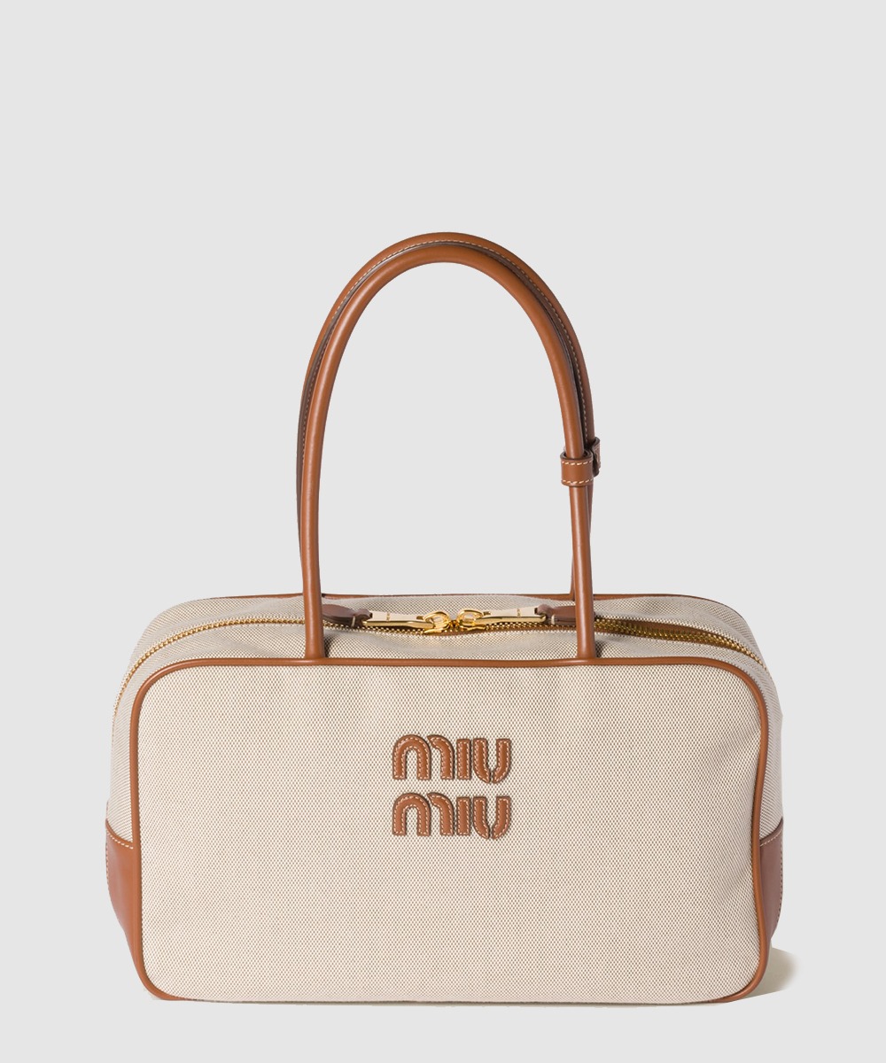 미우미우 캔버스 및 가죽 보백 5BB163
